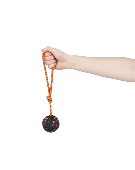 Dog Ball On Rope Ø6cm